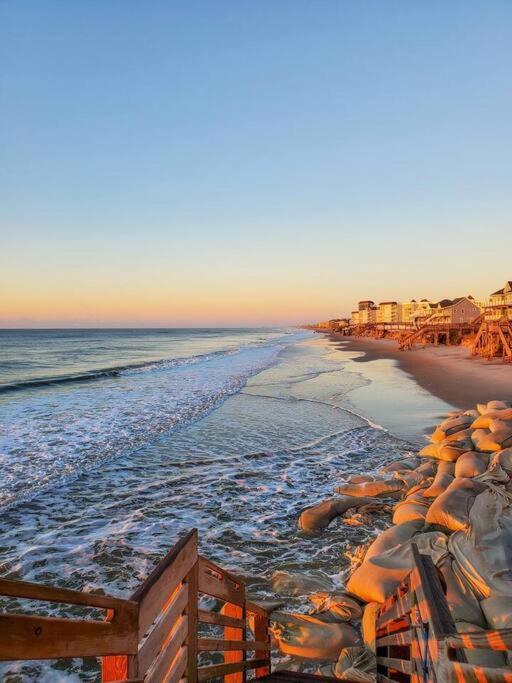 Beachfront Views! Sacred Sand II In Ntb North Topsail Beach Eksteriør bilde